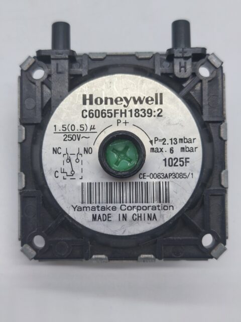Presszosztát Honeywell  2,13 mbar